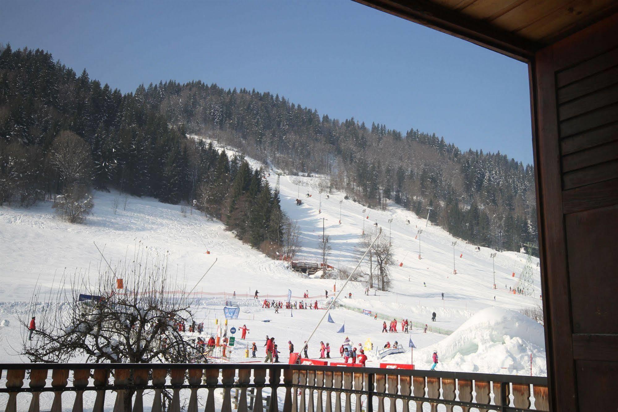 Hotel L'Aubergade Morzine Exterior photo